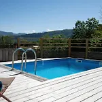 Avec Piscine & Terrasse Vue Montagne Apartament